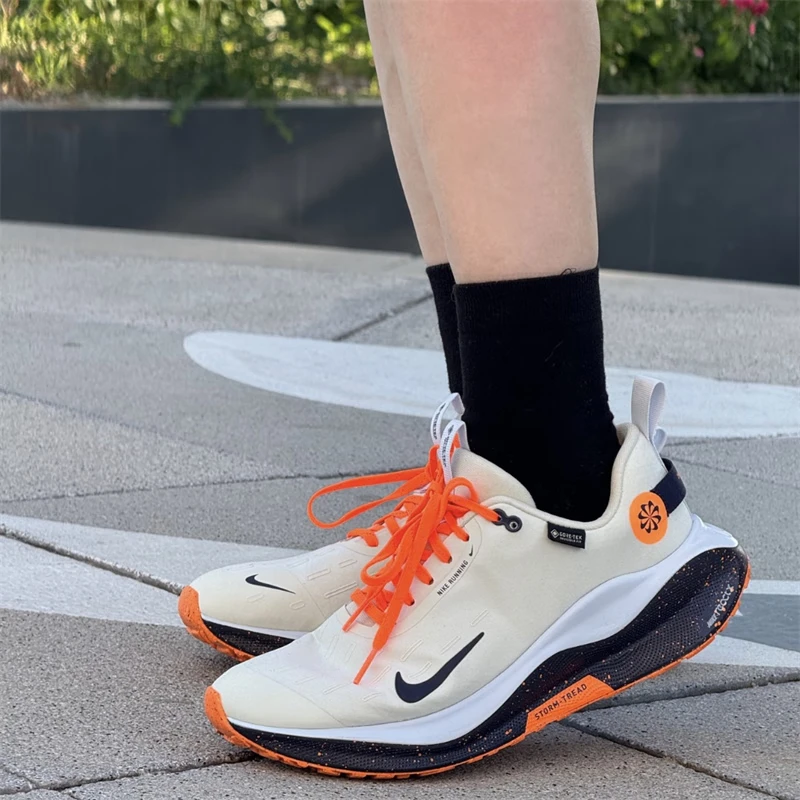 NIKE Original Man sneakers New Arrival React Infinity Run Flyknit 4 Gore-Tex Low Shock-absorbing and wear-resistant shoe