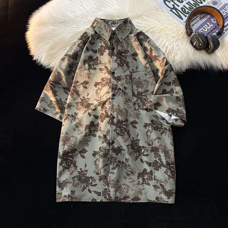 

Stylish Retro Rose Print Shirt Floral Full Print Ice Silk Beach Short Sleeve Shirts Men Women BF Style Street Couple Outerwear