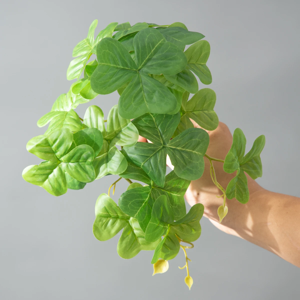 25 cm künstliche Monstera-Pflanzen, tropische Palmenblätter, kleine Pflanzen, Zweig, künstlicher Baumlaub, hängende Blätter für Halloween, Weihnachten – Detail 3