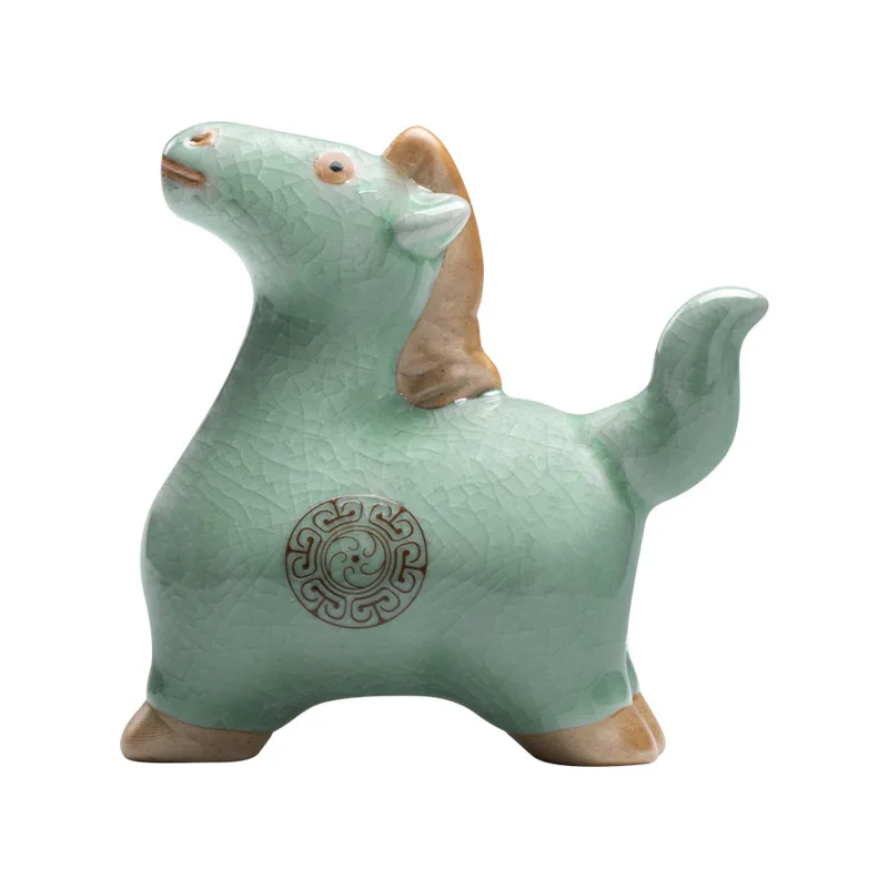 A Thousand Miles of Stallion Ceramic Ornament Home Accessories Office Creative Decoration Gifts