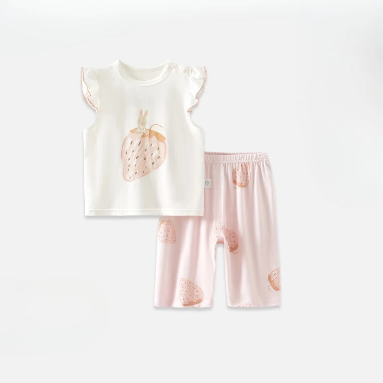 

Summer New Children's Top and Bottom Clothes Set Strawberry Pattern Ruffle Sleeves Tops Girl's Two-piece Baby Summer Suits