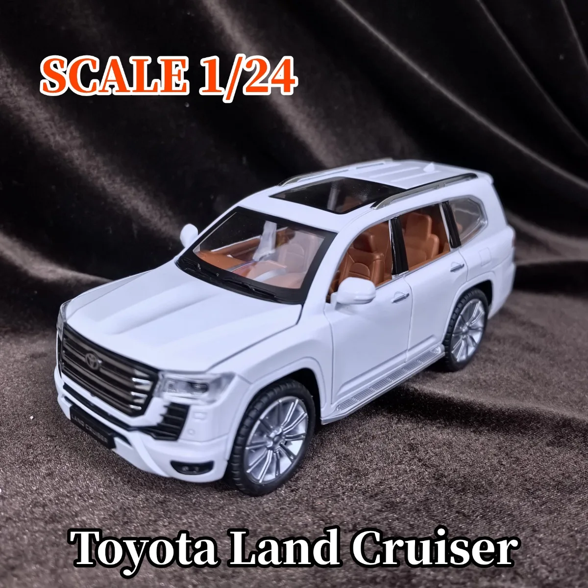 نموذج سيارة تويوتا لاند كروزر SUV محدود بمقياس 1:24، لعبة هدية عيد الميلاد للأطفال على شكل سيارة فاخرة مصغرة
