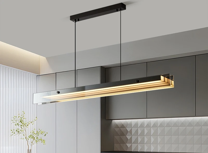 ثريا إيطالية فاخرة ذات طيف كامل وخفيفة الوزن ومطعم LED ممتاز على شكل جزيرة مكونة من كلمة واحدة