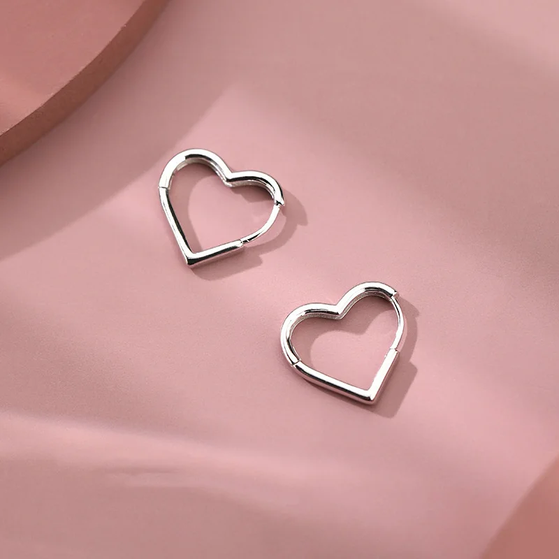 Simple Design Silver Color Hollow Heart Drop Earrings For Women New Brand Fashion Ear Cuff Piercing Dangle Earring Gift