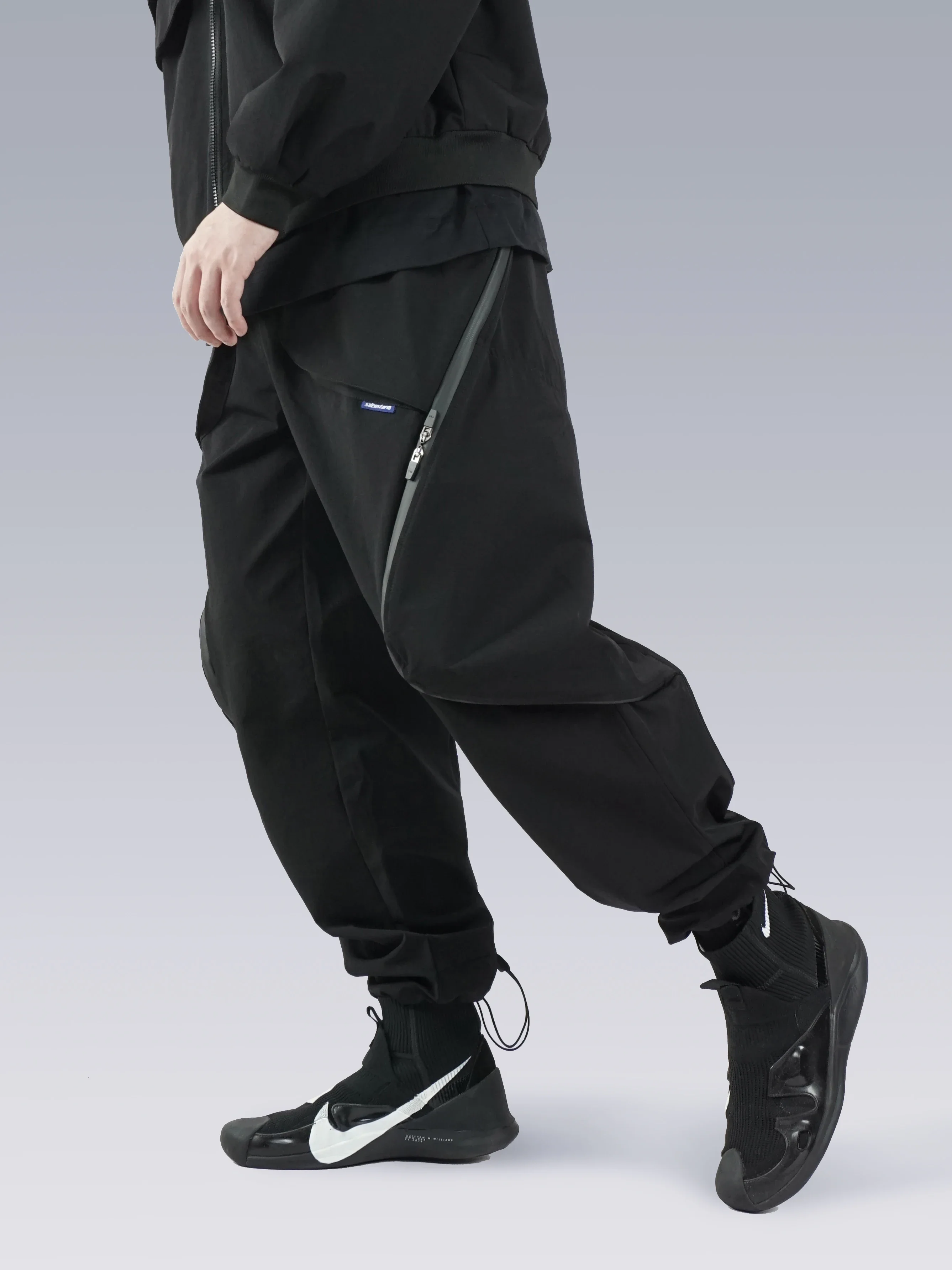 

SILENSTORM 22AW Curved Techwear Cargo Men's Straight Silhouette Trousers Zipper High Street Vibe Casual Pants Darkwear