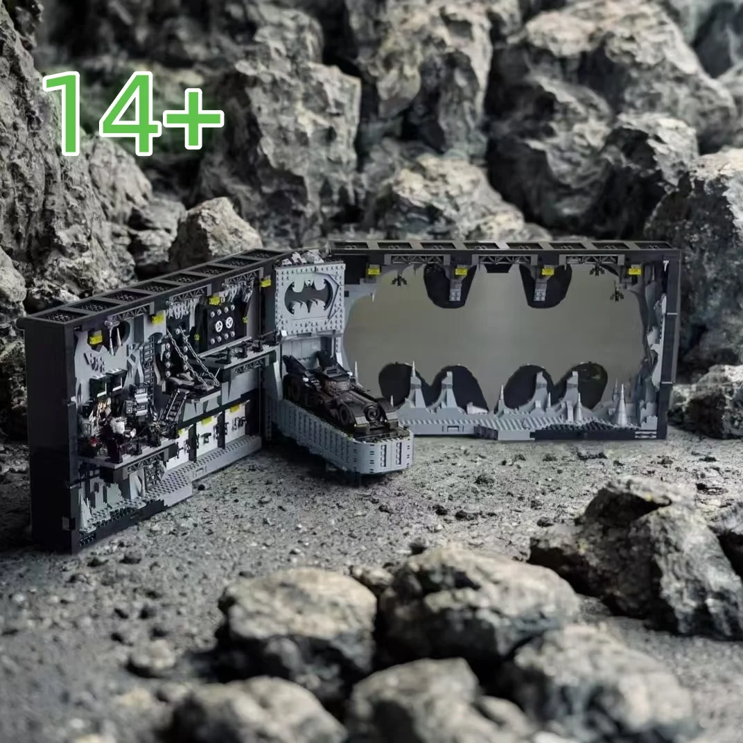 

New 2025 Compatible 76252 Home Decoration 1989 Children's Accessories And Boys' Adult Festival Home Decoration Gifts