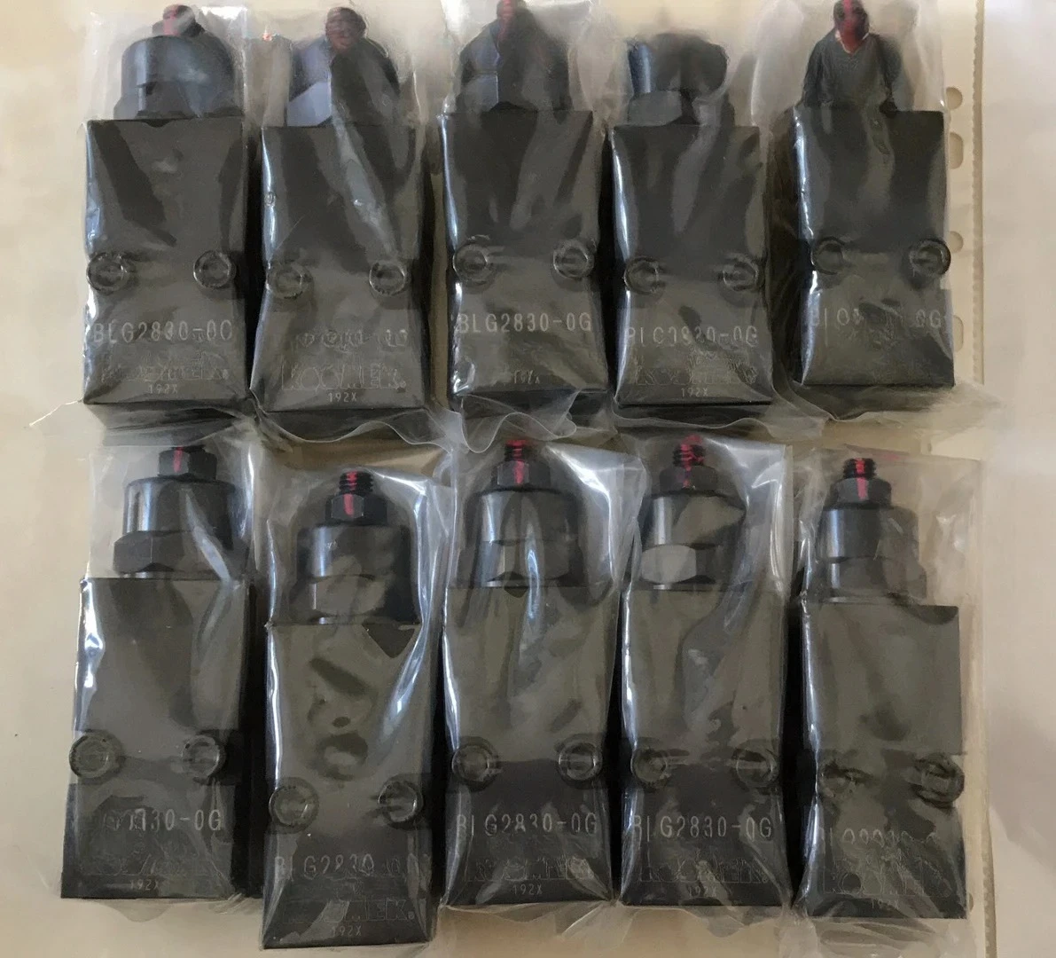 BLG2830-0G Original BLS231-OGX Hydraulic Sequential Valve High Performance
