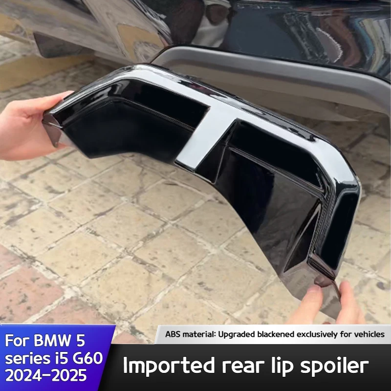 

For BMW 5 series i5 G60 2024-2025 Car blackened lower lip trim covers the corner of the rear bumper trim exterior accessories