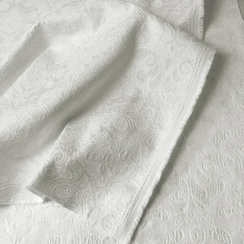 

Jacquard Fabric Spring Autumn White Polyester Cotton Han Suit Ancient Horse Face Skirt Suit Pants Diy Sewing Wholesale Cloth