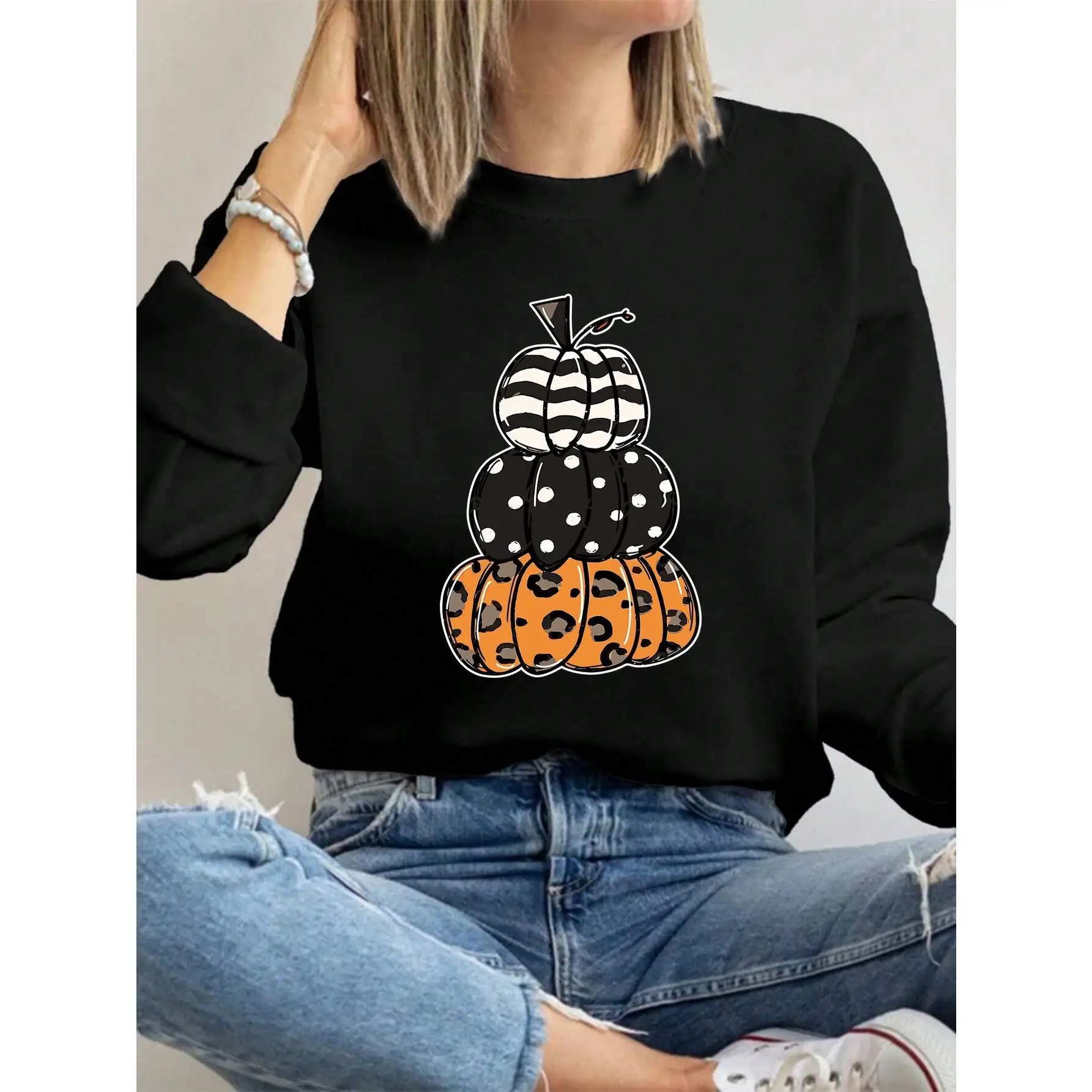 

Halloween Leopard Pumpkin Sweatshirt Cute Polka Dot Stacked Pumpkins Jumper Fall Clothes Men Women Autumn Top