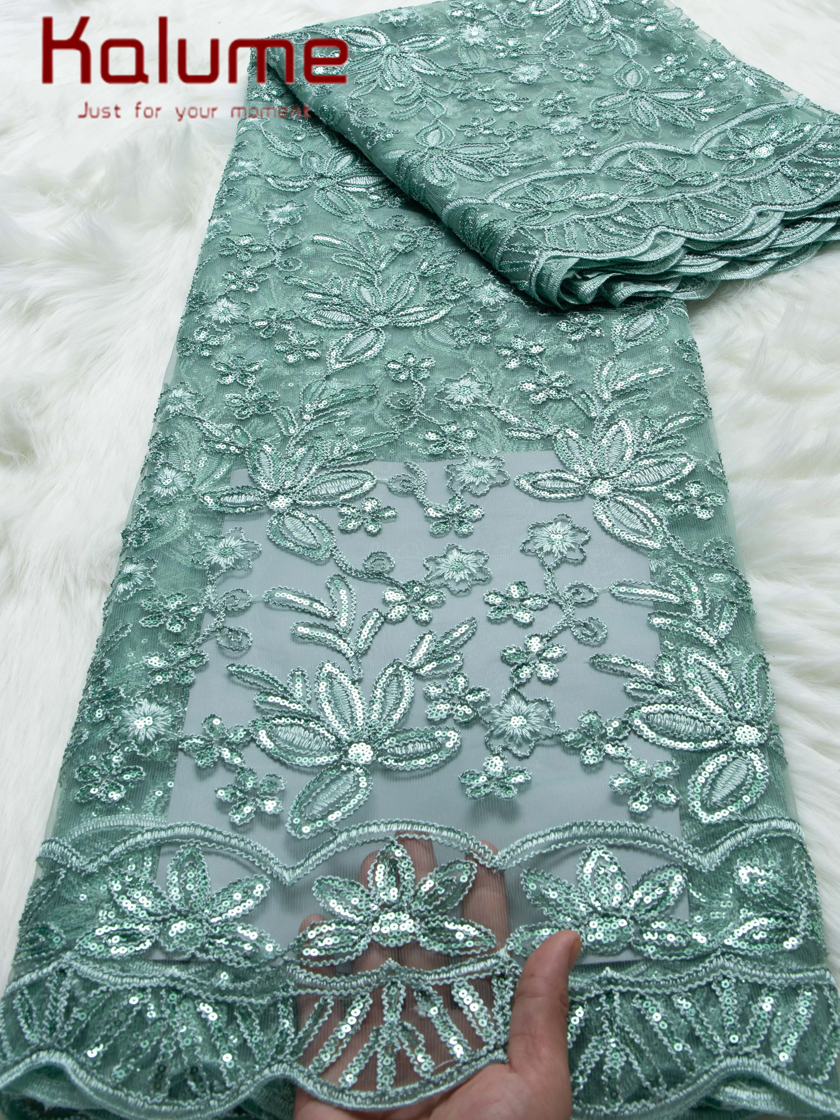 

Latest Sequined Tulle Lace French Milk Silk Lace Fabrics Bride Dress African Milk Silk Laces With Sequines For Wedding F3975