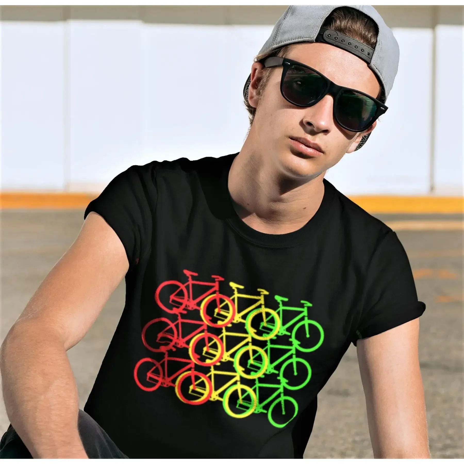 Cycling T Shirt Cotton MinimalisT Overlapping Bicycles Red green Gold Enthusiasts tee Rasta colours gift