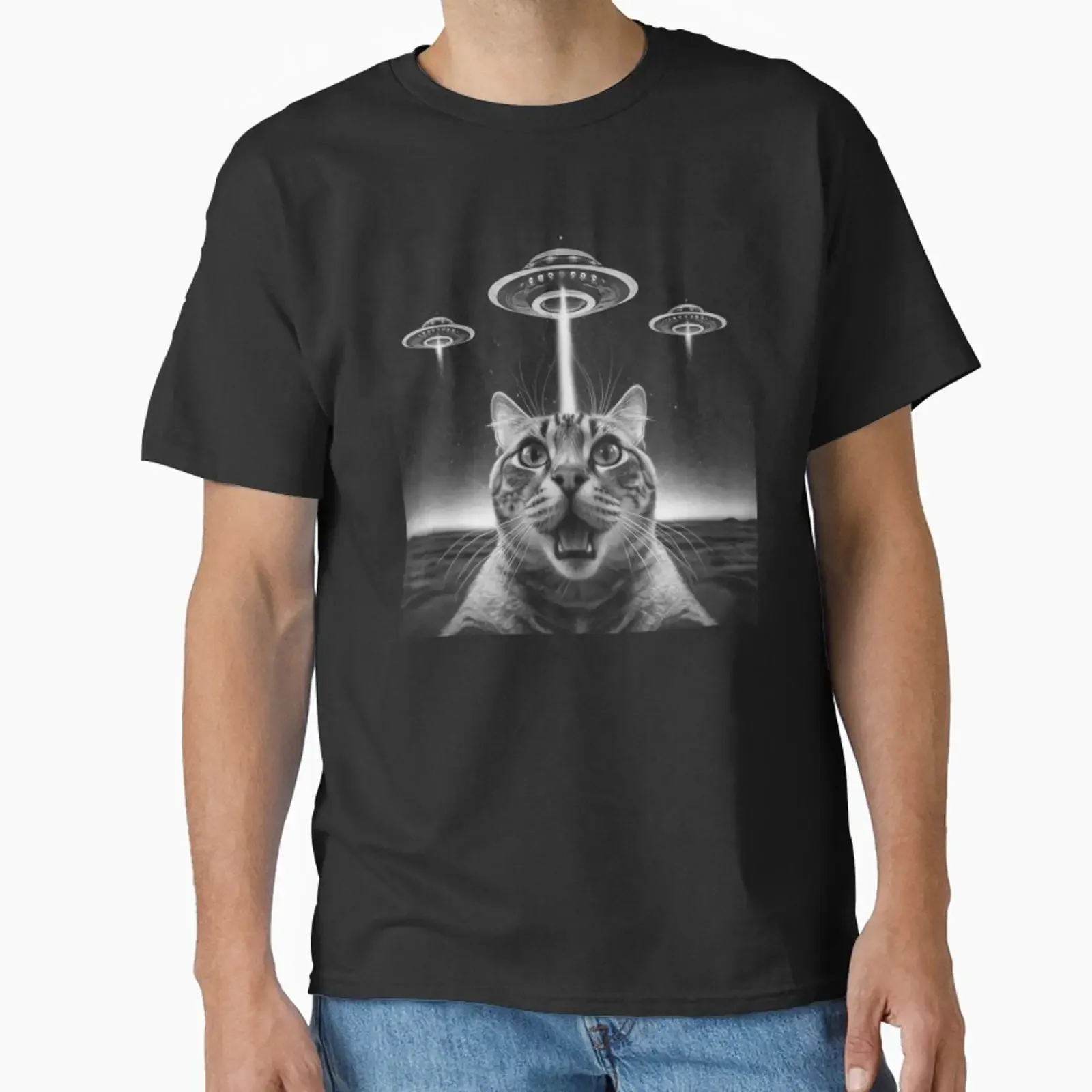Funny Cat Selfie In Front Of UFOs ThreadWeird Alien UFO Classic T Shirt vintage Washed Versatile Comfortable graphic Slightly