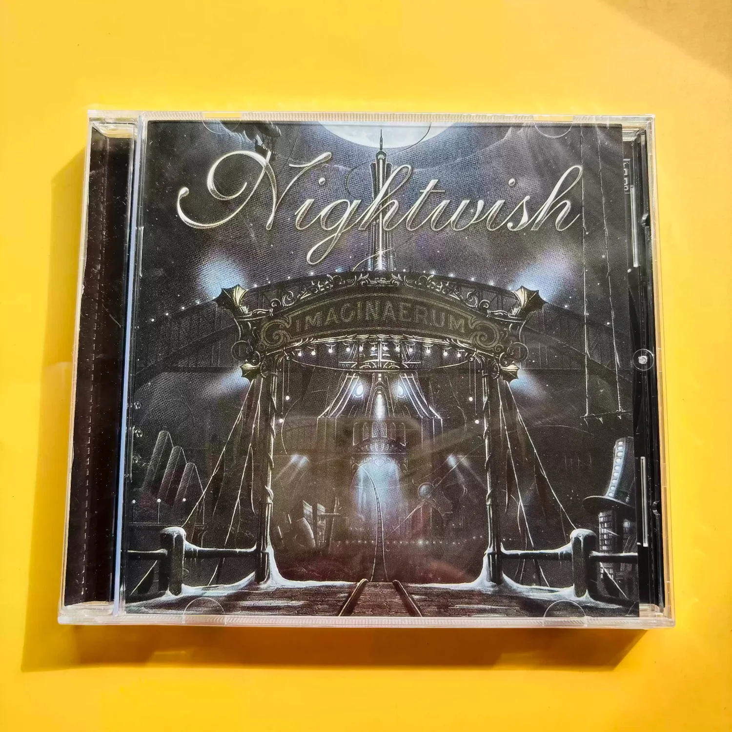 Nightwish "Imaginaerum" CD de Metal Sinfônico: Obra-Prima do Conceito de Metal Orquestral Épico da Icônica Banda Finlandesa de Metal Gótico