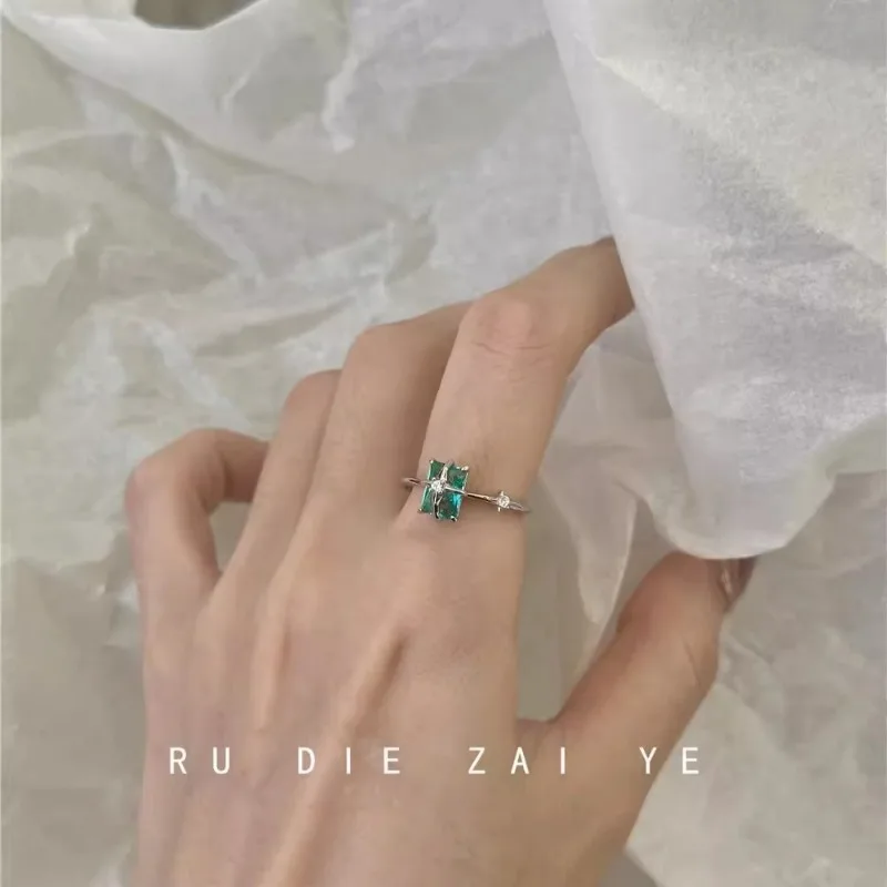 

Кольцо «Четырехзвезда» с мятным сахарным кубиком, ветроустойчивое, нишевый дизайн, свежее, прозрачное, с цирконом, многослойное