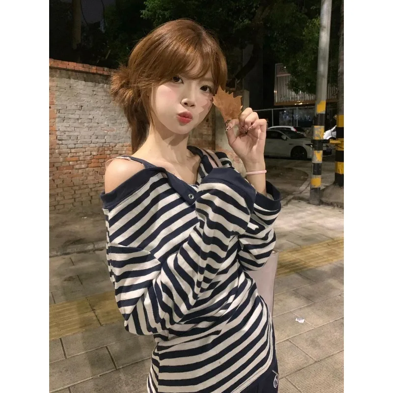 I Love It Too Much Pure Desire One-word Shoulder Korean Gentle Wind Long-sleeved T-shirt Women's Super Hot Early Autumn Thin Top