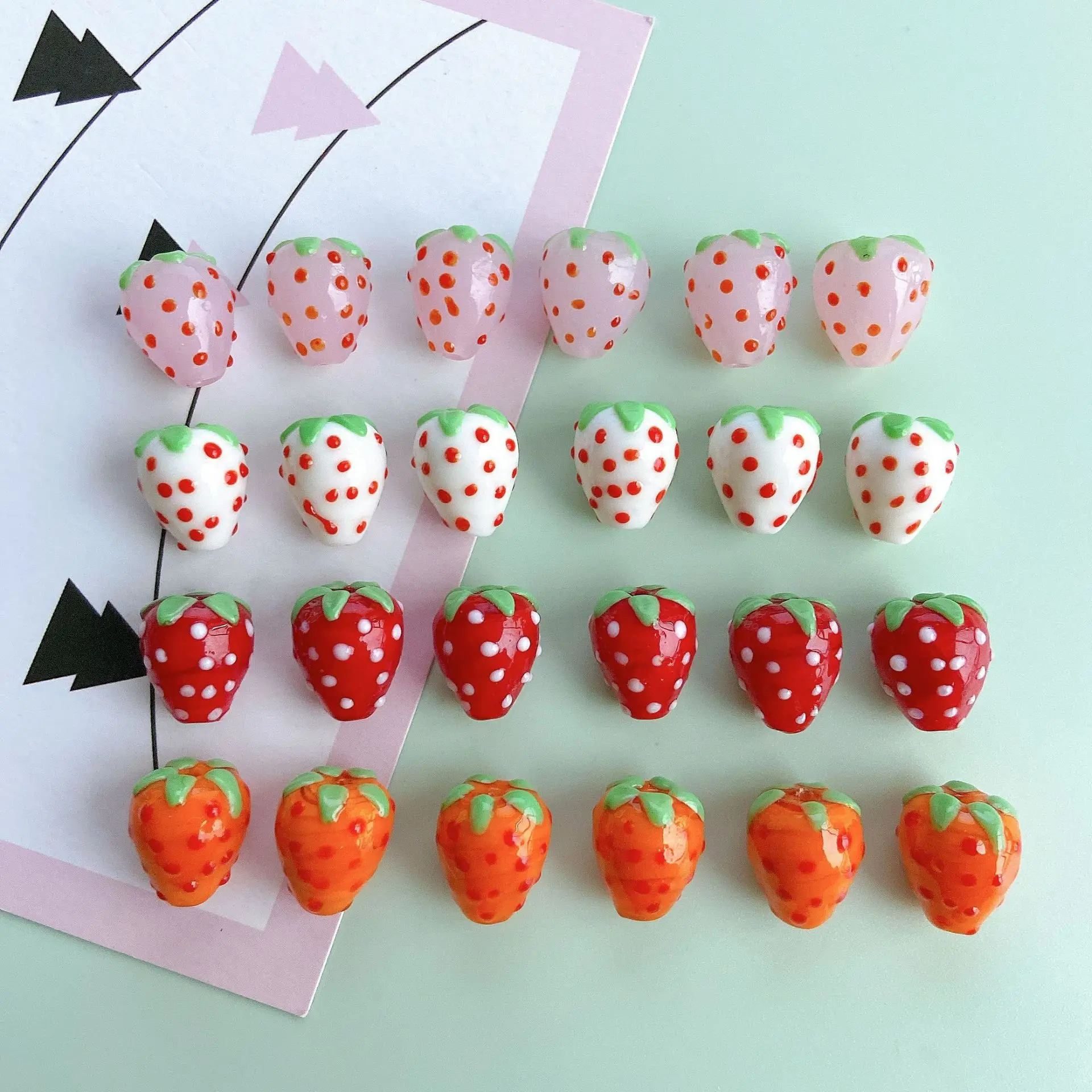 5 sztuk 13x15mm 3D truskawka ręcznie robione Lampork koraliki słodkie owoce luźny koralik wysokiej jakości dla DIY tworzenia biżuterii bransoletka naszyjnik