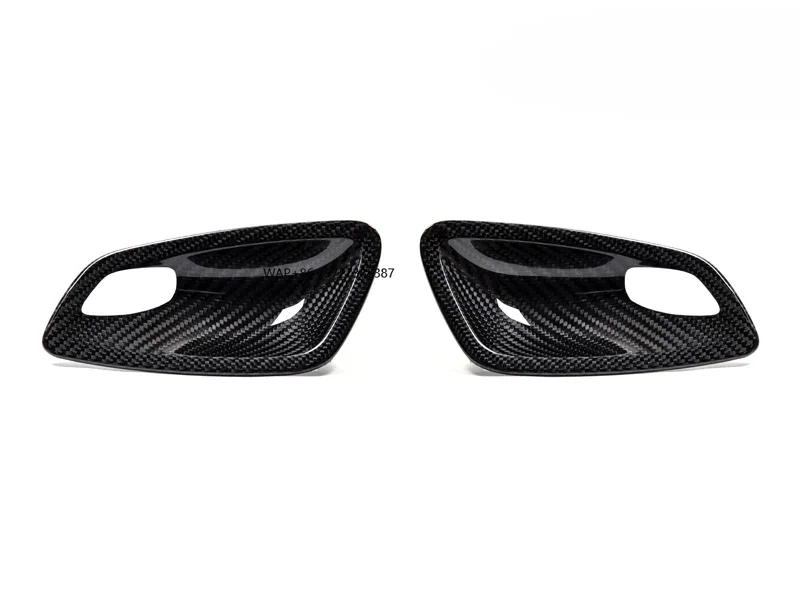 

Dry Carbon Interior Door Handle Trim Set - E82 1M | 1-Series