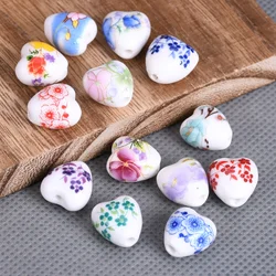 10 pezzi a forma di cuore 12mm motivi floreali perline allentate in porcellana ceramica per gioielli che fanno risultati del braccialetto fai da te