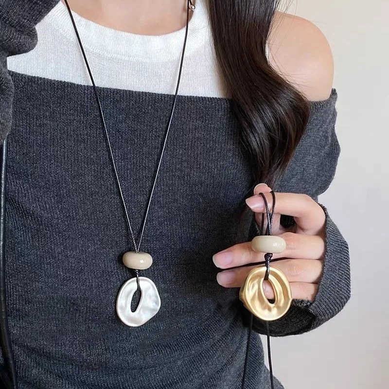 Unique Design Irregular Hollow Matte Color Oval Stone Pendant Necklaces for Women Adjustable Rope Chain Chokers Jewelry