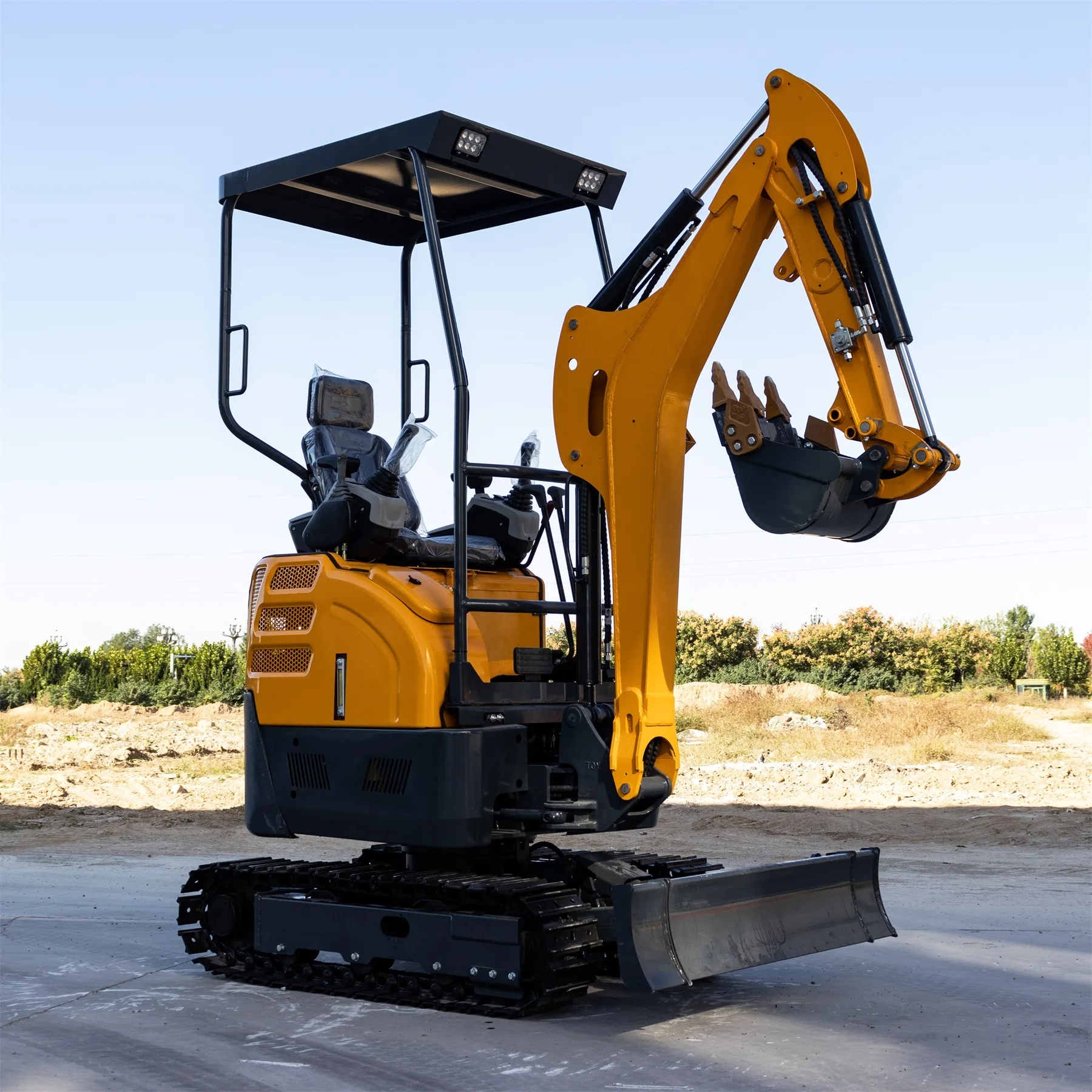 Widely Used International Standard 2.2 Ton New Mini Excavator Prices