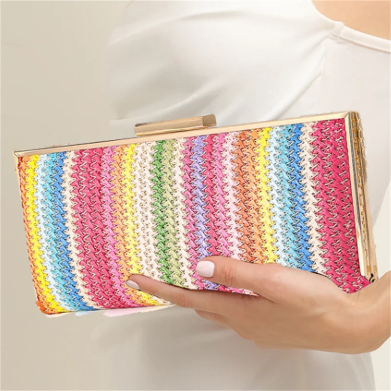 

2025 New Colorful Striped Evening Bags Wedding Banquet Clutch Purse Holiday Beach Bags With Chain Drop Shipping