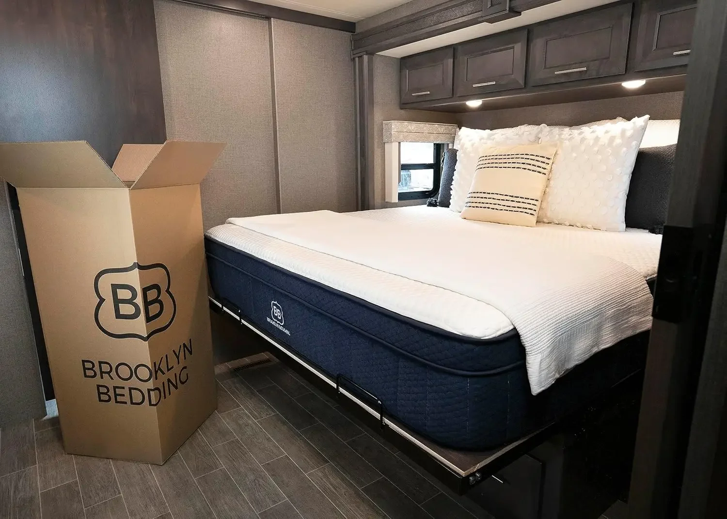 Aurora Luxe RV Mattress - Medium, RV King (72x80)