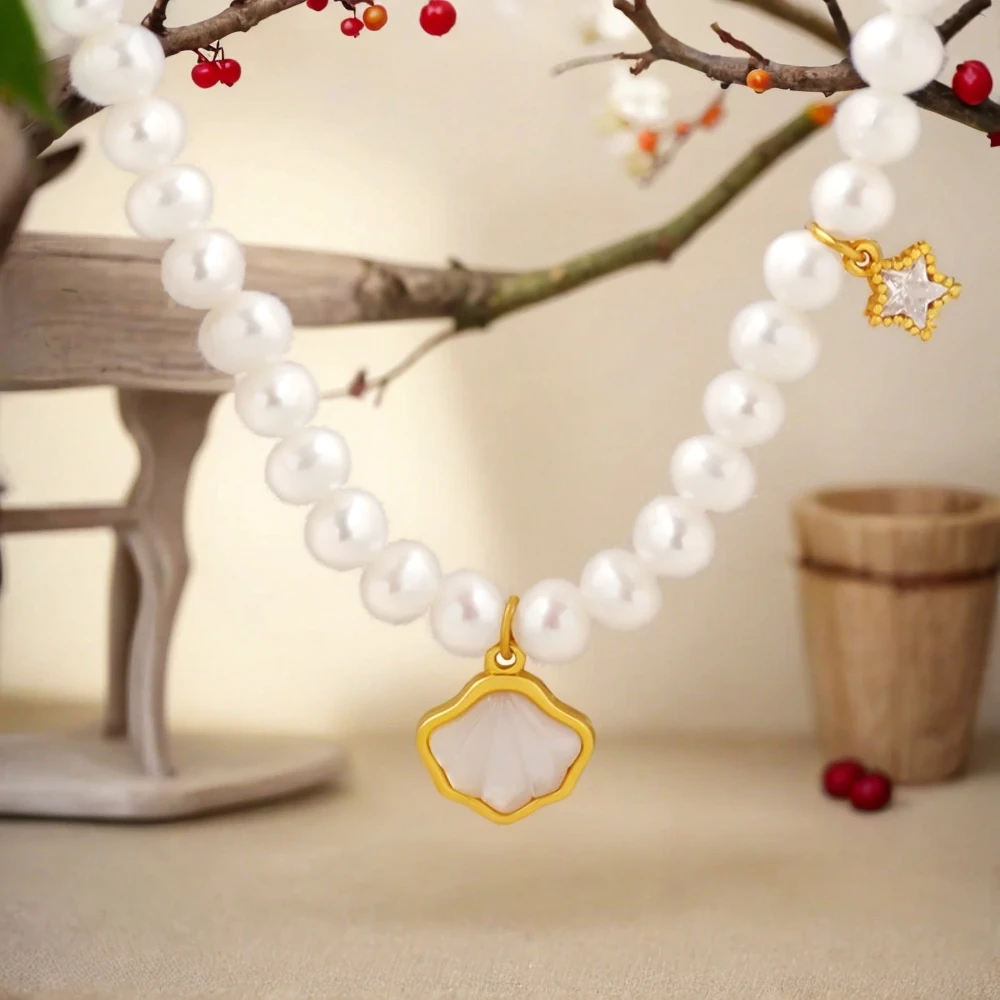 

Women's Necklace Retro Style Natural Freshwater Pearl Pendant White Seashell That Does Not Fade Fashionable Jewelry Accessories