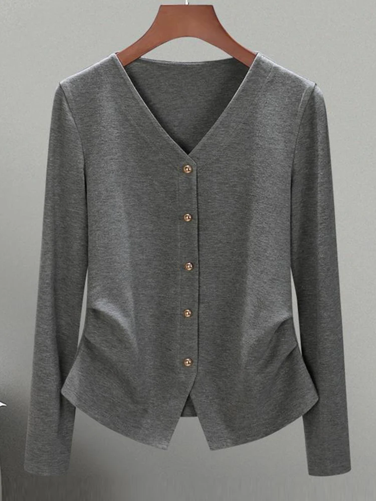 

Autumn 2026 Women's Long Sve V-Ne T-irt Casual Slim Fit Base irt Single Button Splice Pattern Faionable Street Sle