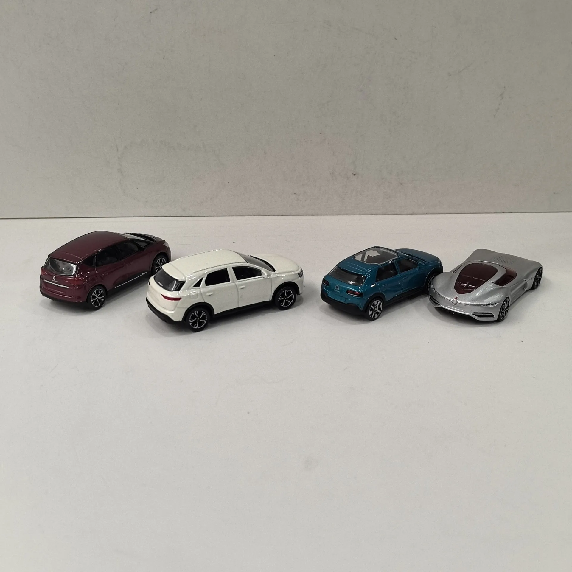 دييكاست NOREV 1/64 مقياس سبيكة سيارة نموذج تحصيل لعبة هدية تذكارية عرض حلية