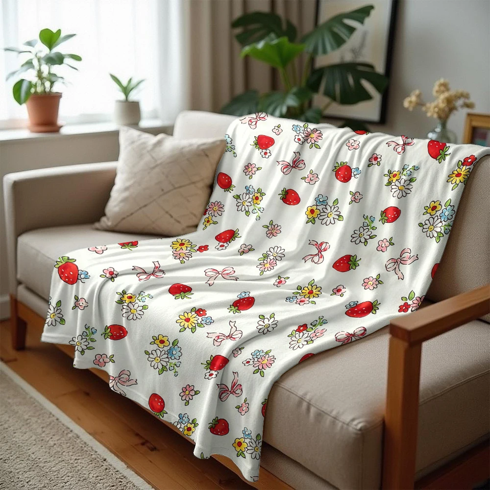 Strawberry & Bow Bouquet Lightweight Microfiber Soft Christmas Fleece Blanket Warm Cozy Throw for Sofa Office Travel All Season