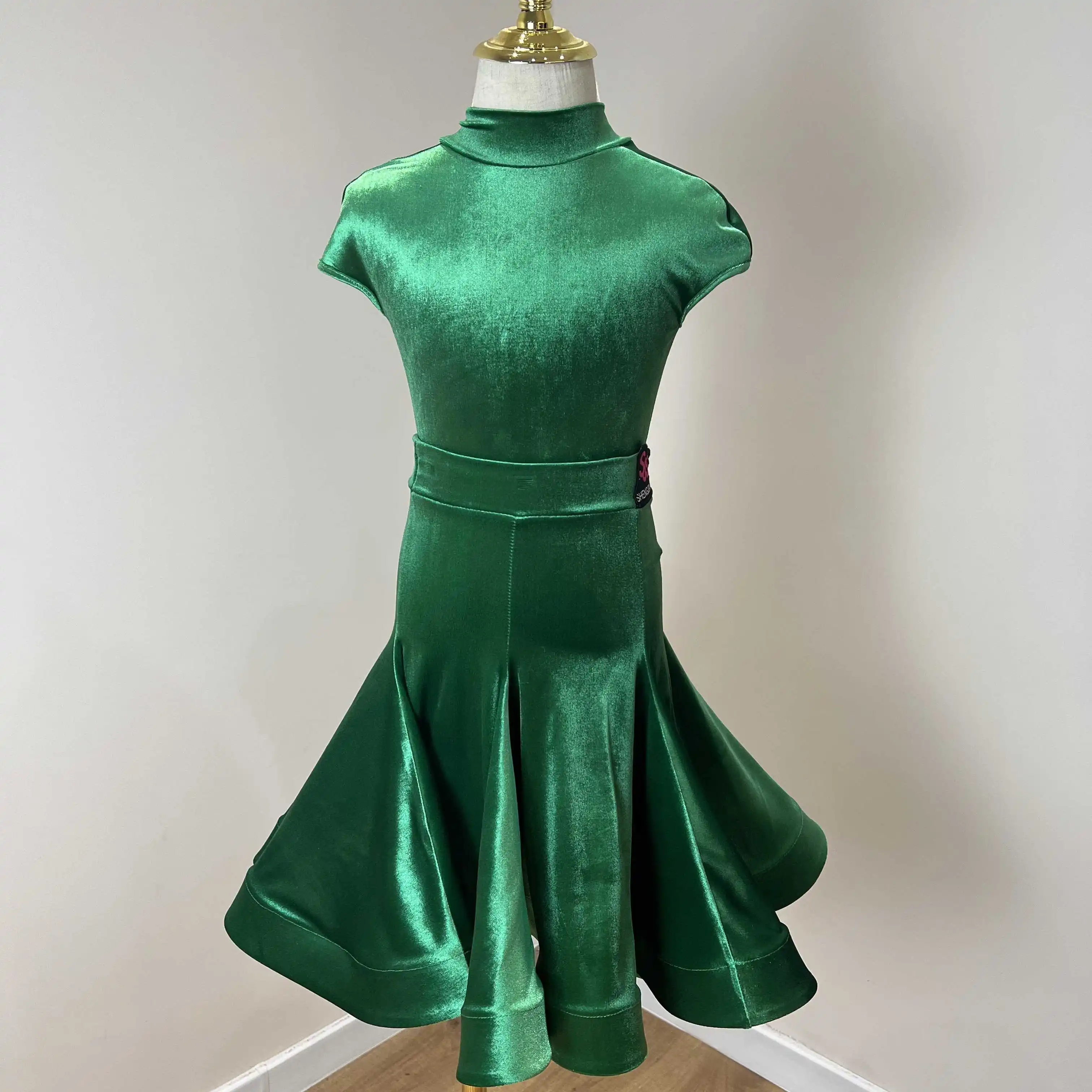 

2025 New Latin Dance Performance Costumes For Girls Short Sleeved Split Skirts Suit Chacha Rumba Tango Kids Latin Dress DN21017