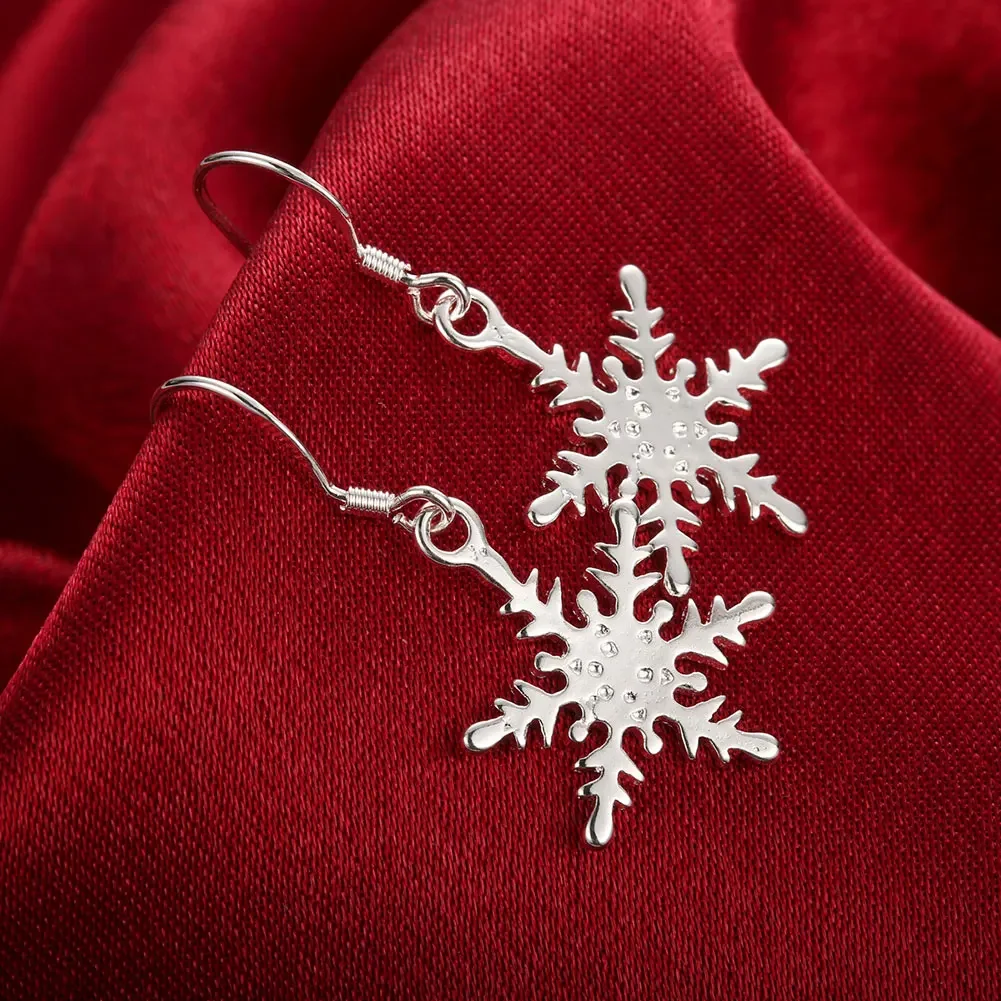 Factory direct sales 925 Sterling Silver Earrings for Women high quality fashion Jewelry snowflake drop earrings holiday gift