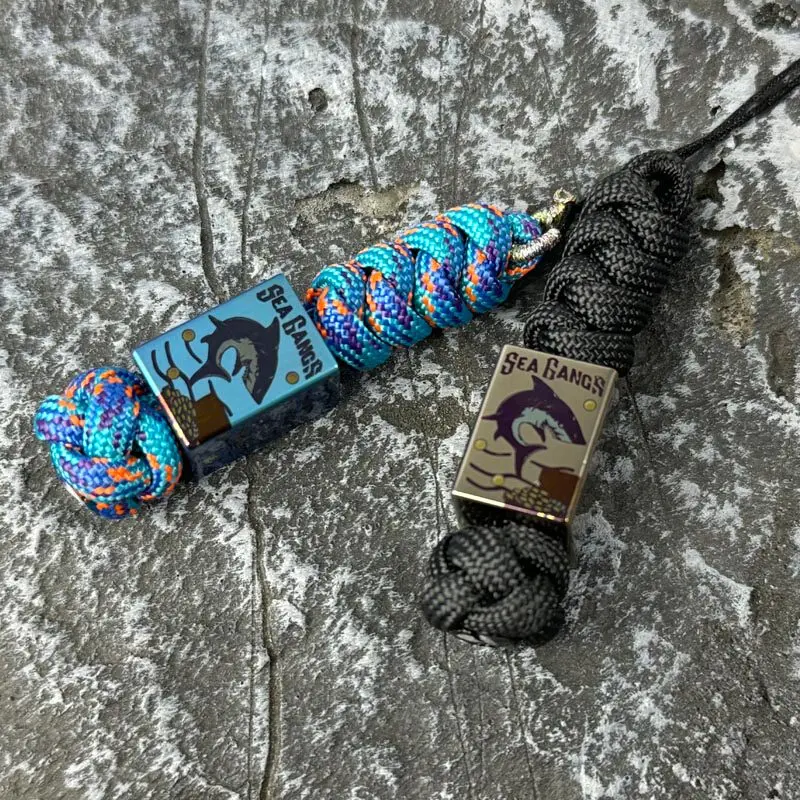 TIFIRE Sea Shark Titanium Alloy EDC Paracord Tail Pendant Fingertip Push Card Decompression Toy Pendant