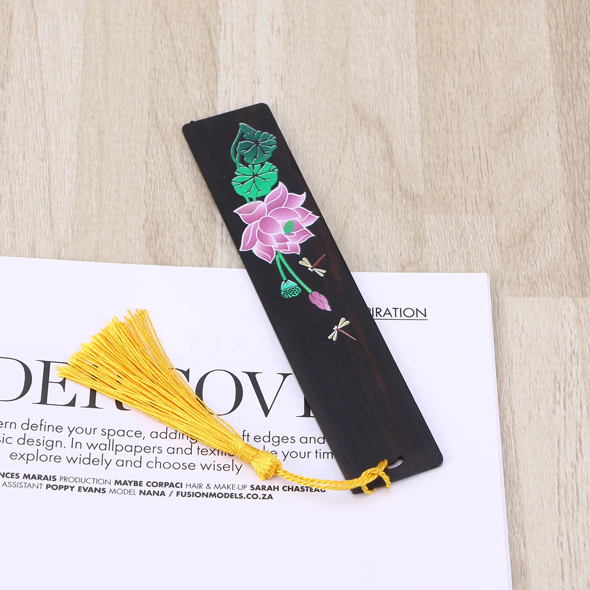 

Деревянная закладка в китайском стиле из черного дерева, ручная работа, с рисунком лотоса, с кисточкой, аксессуар для чтения, декоративный подарок для кабинета