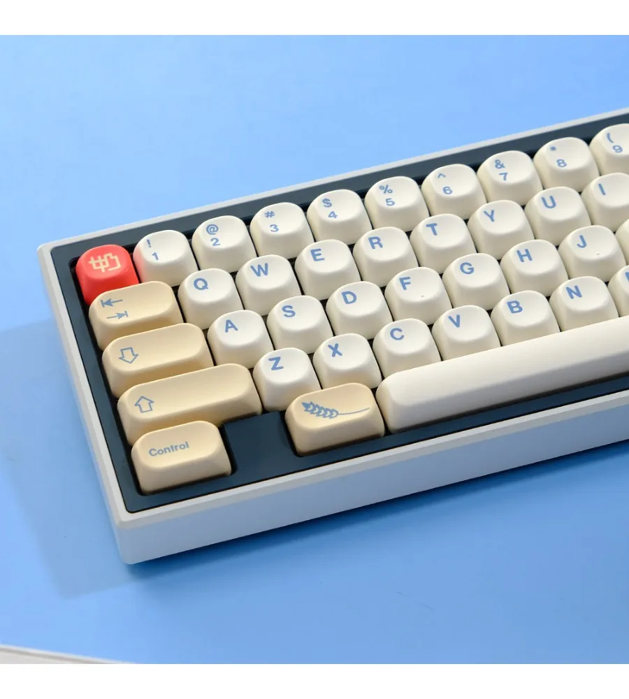 Keycap Personality Mechanical Keyboard Adaptation 61/68/75/84/98 Soy Milk Keycap PBT Hot Sublimation KOA Highly similar to MOA