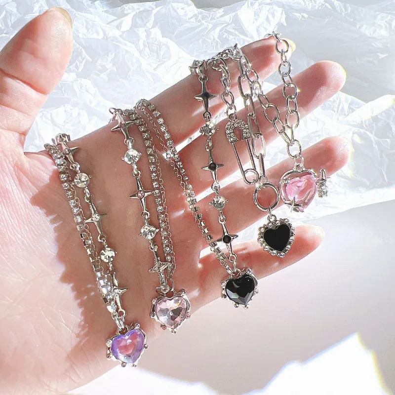 

Fashion Gothic Chain Pink Crystal Heart Necklace Y2k Pendant Clavicle Chain for Women Elegant Charm Punk Choker Jewelry Gift