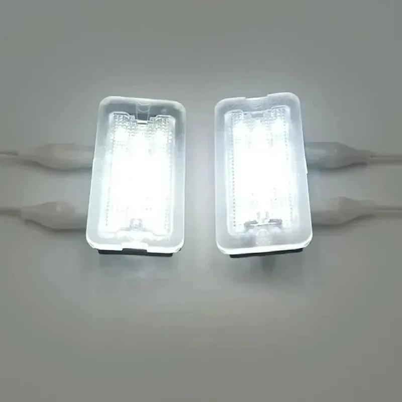 ل مناسبة 207 CC 308 MK2 2008 208 5008 C4 C5 ل 2 قطعة أضواء لوحة الترخيص Uiz