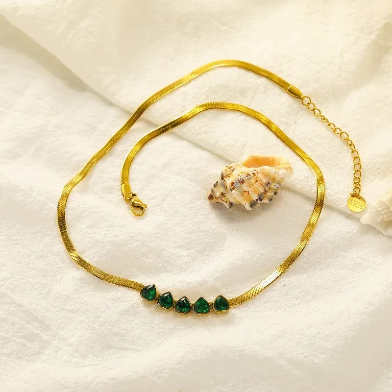 أنيقة الماس مجموعة الحب قلادة الإناث، شخصية عصرية مزاجه التيتانيوم الصلب سلسلة الترقوة