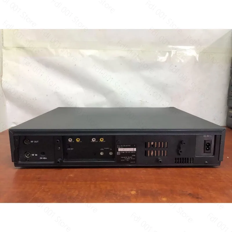VHS Video Cassette Recorder NV-J27 Playback Clear Picture Vintage Retro Player