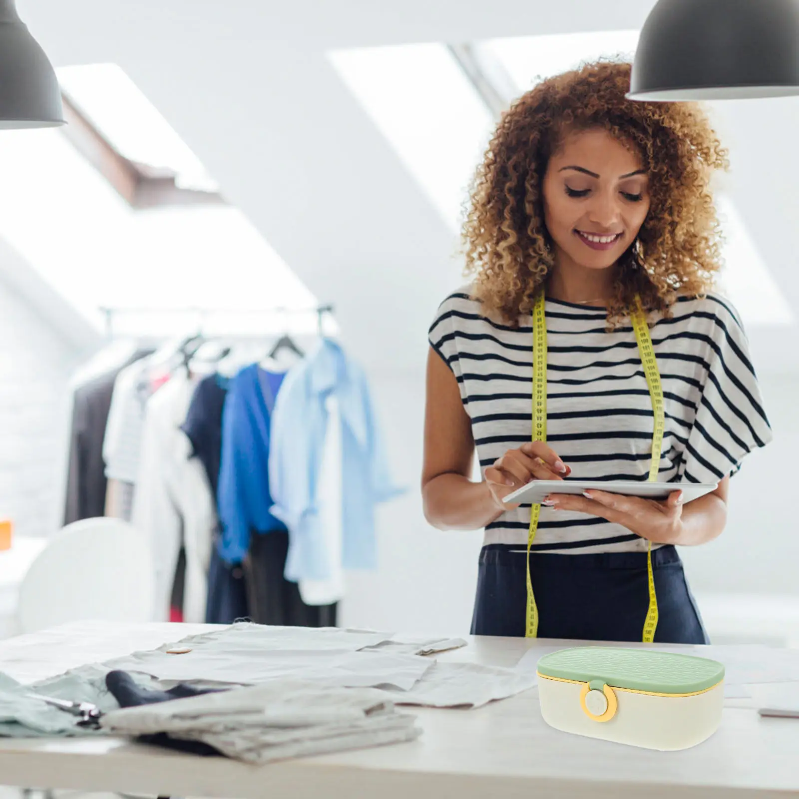 1Set Compact Sewing…