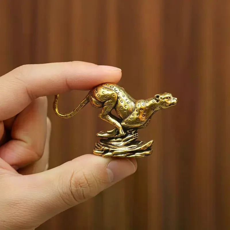 Mini Metal Cheetah Statue Desktop Animal Figurine Home Table Decor Craft