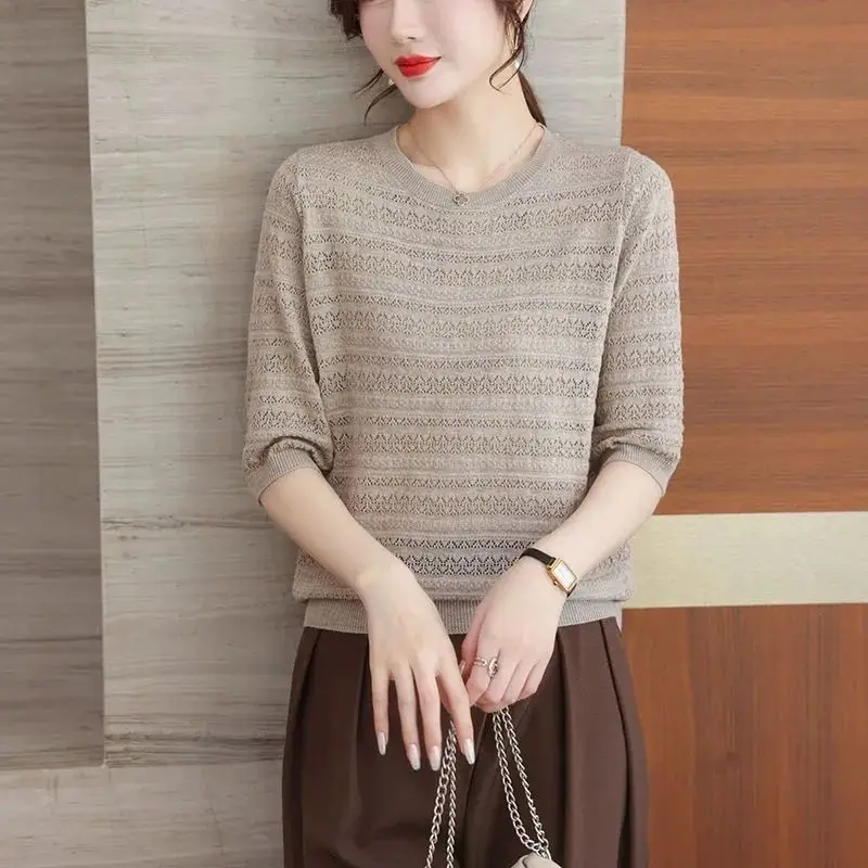 Simplicity Office Lady Spring/Summer Thin Style Women\'s O-Neck Solid Hollow Out Fashion Versatile Half Sleeve Loose Knitted Tops