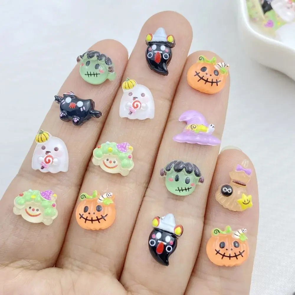 50Pcs New Cute Resin Small Halloween Collection Free Shipping Flat Back Ornament Jewelry Making Manicure Hairwear Accessories