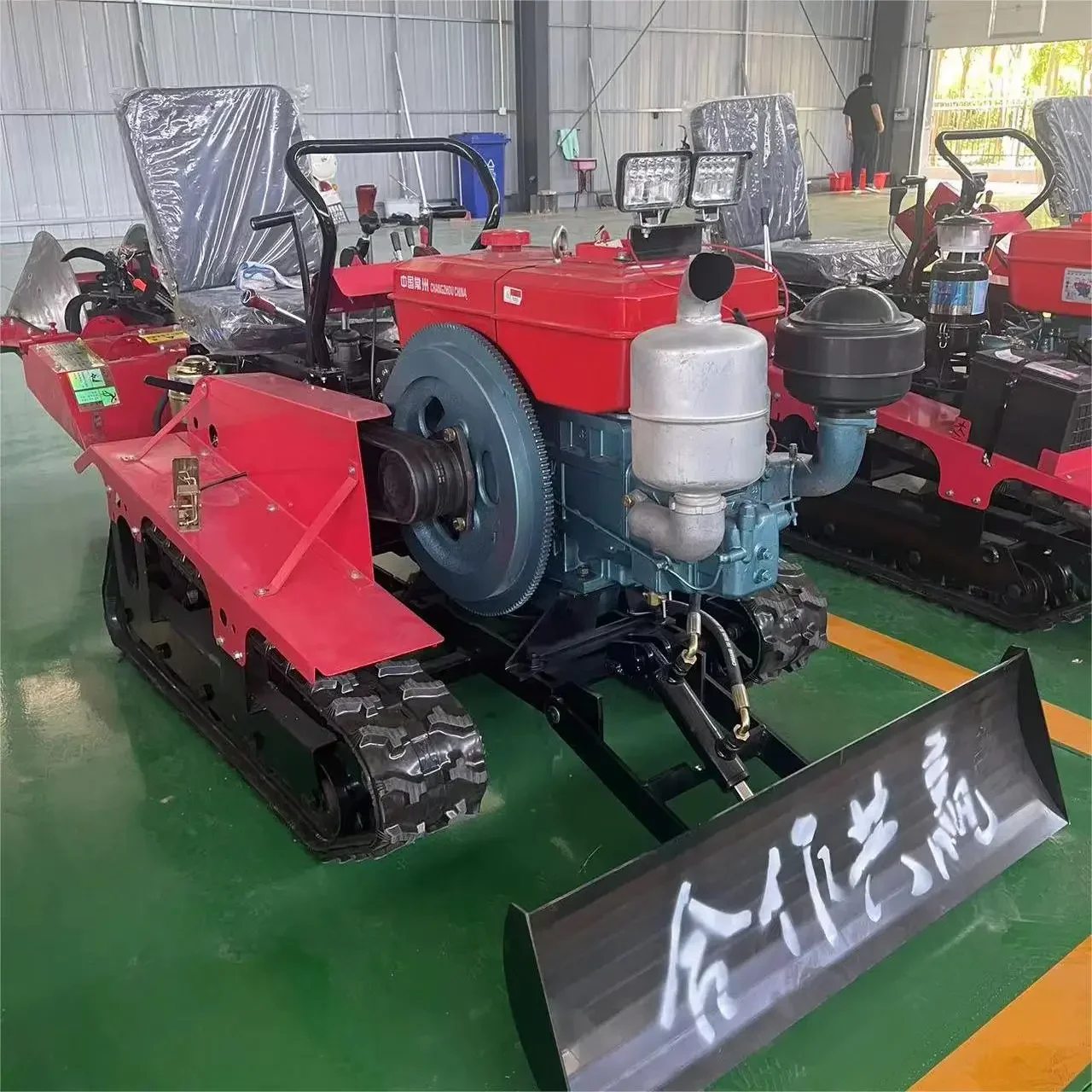 25 Horsepower Riding Crawler Rotary Cultivator Small Diesel Micro-cultivator Cultivated Land Agricultural Trenching Machine