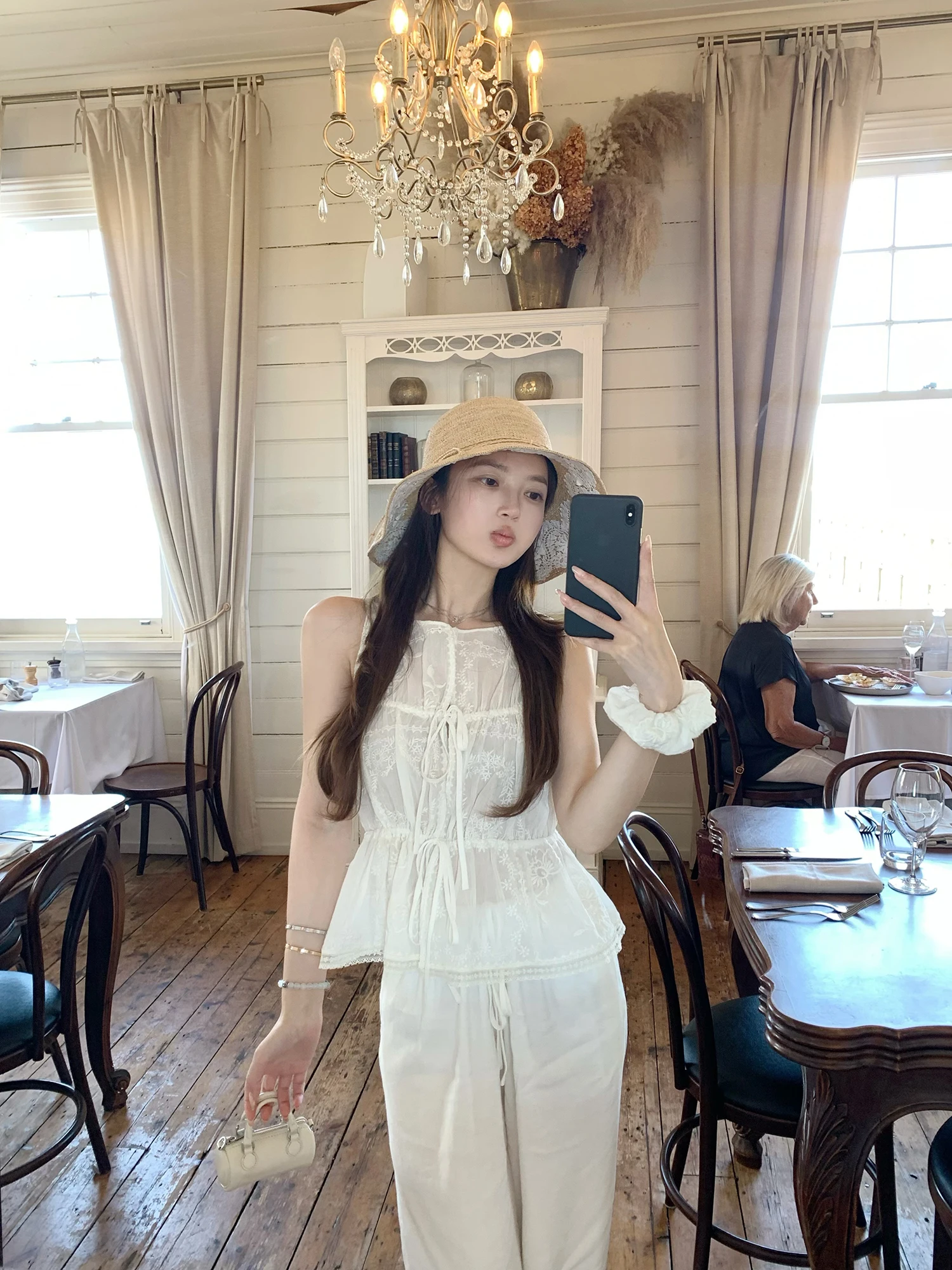 

Хлопковый жилет Madofit Ele с вышивкой, плотный, с завязками, 100% хлопок, свободный крой, для повседневной носки