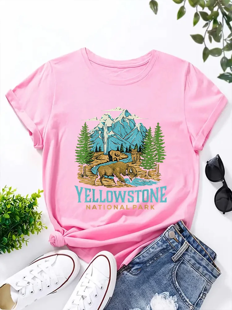 2024 New Yellowstone National Park US Bison Bear Vintage Letter Printed T-shirt Round Neck Casual Comfortable Women\'s Top