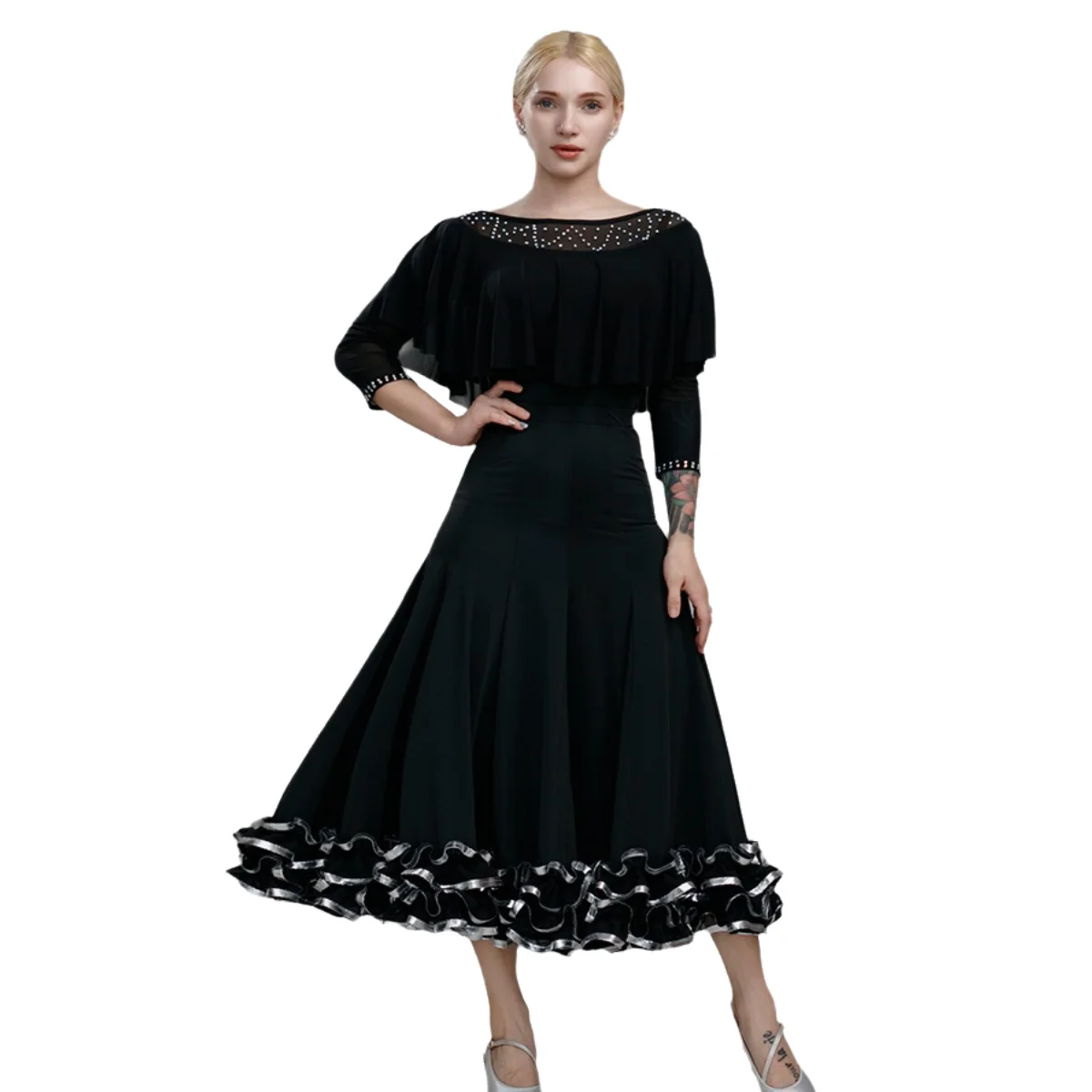Elegant Ballroom Dance กระโปรงผู้หญิงสเปนกระโปรง Waltz ชุดเต้นรําเสื้อผ้าเต้นรํา Flamenco กระโปรงกระโปรงปาร์ตี้
