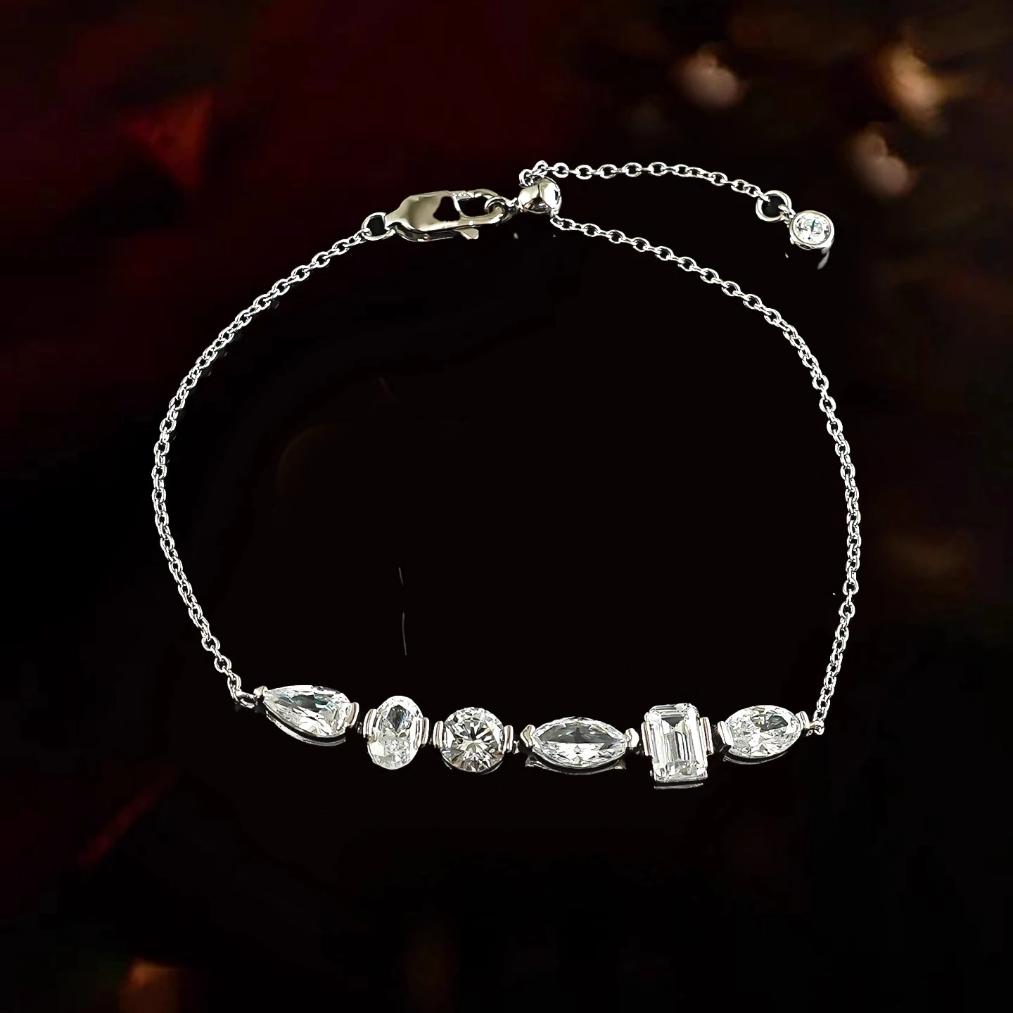 

925 Silver Minimalist Bracelet with A Niche Design and Daily Fashion Vibe