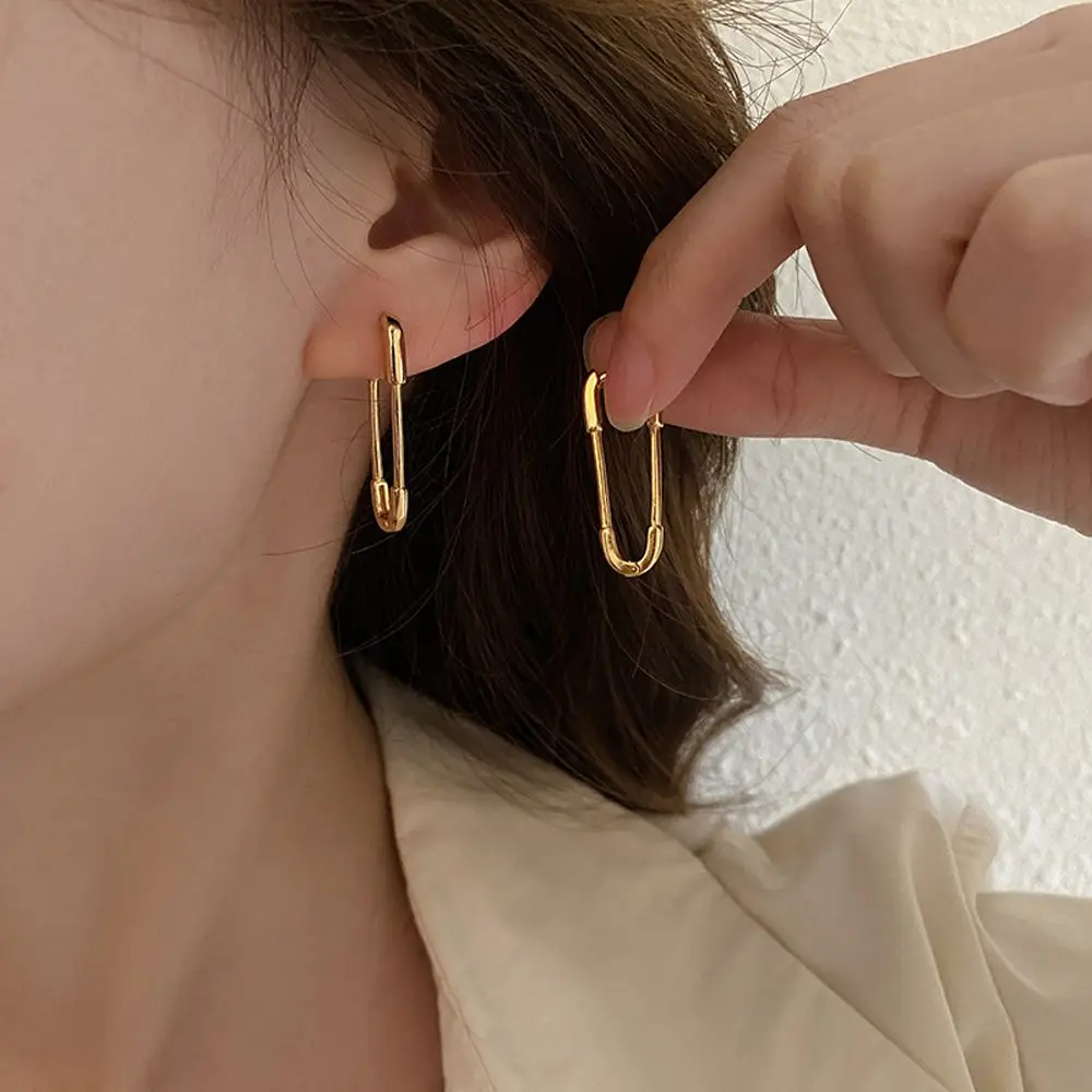 Personality Retro Lady Temperament Solid Color Party Women Earrings Pin Ear Buckle Korean Hoop Earrings Copper